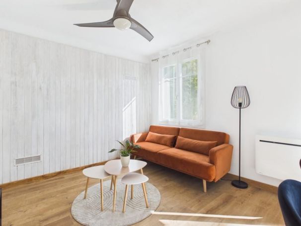 A louer APPARTEMENT NEUF T3 49 M2 TERRASSE BORD DE MER AJACCIO