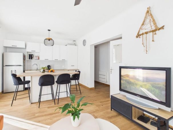 A louer APPARTEMENT NEUF T3 49 M2 TERRASSE BORD DE MER AJACCIO