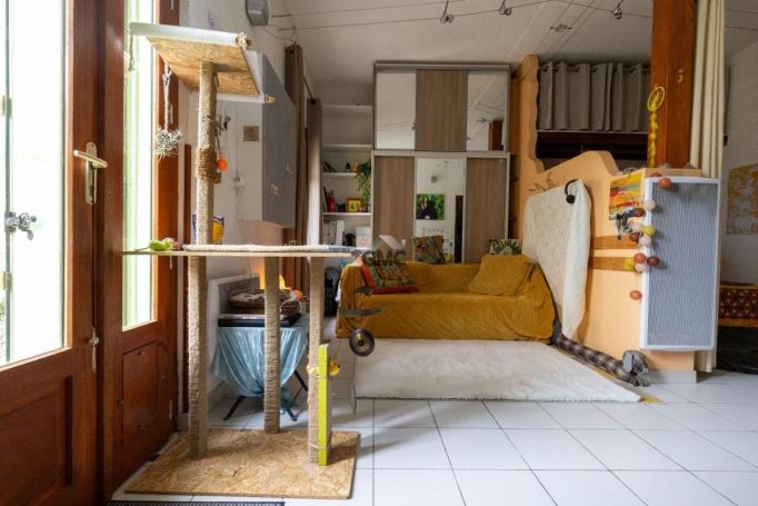 A louer STUDIO 34 M2 TERRASSE PEZENAS