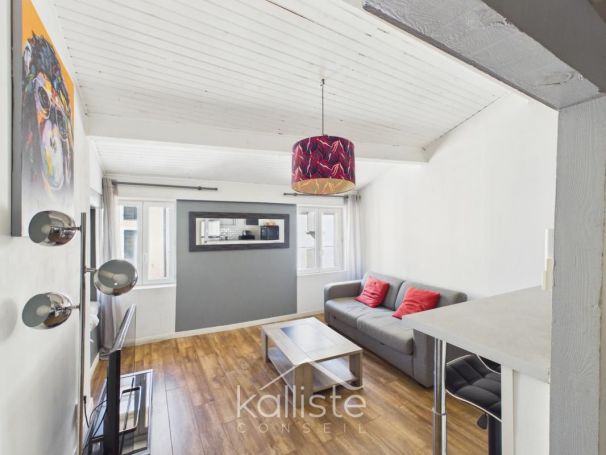 A louer STUDIO  30 M2 BORD DE MER AJACCIO