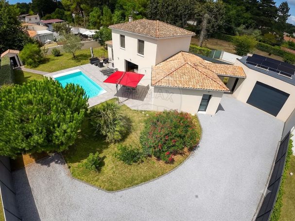 A louer MAISON  5 PIECES 164 M2 BORD DE MER LES MATHES