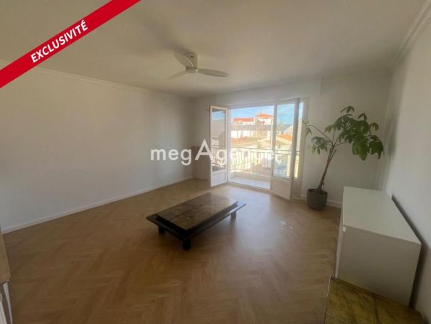 A louer APPARTEMENT T3 60 M2 BORD DE MER LES SABLES D OLONNE