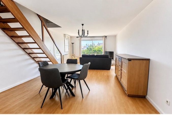 A louer APPARTEMENT DUPLEX T3 85 M2 BORD DE MER WIMEREUX