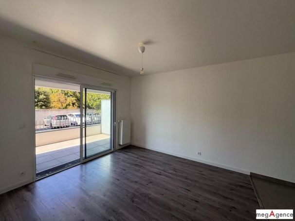 A louer APPARTEMENT T3 59 M2 TERRASSE  SAINT SEBASTIEN SUR LOIRE