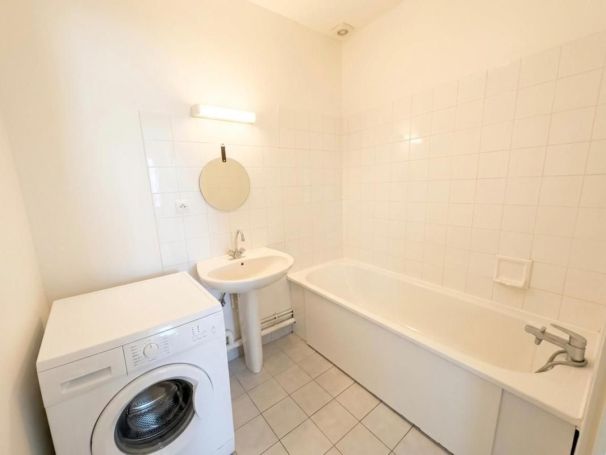 A louer APPARTEMENT T3 71 M2  ROUEN