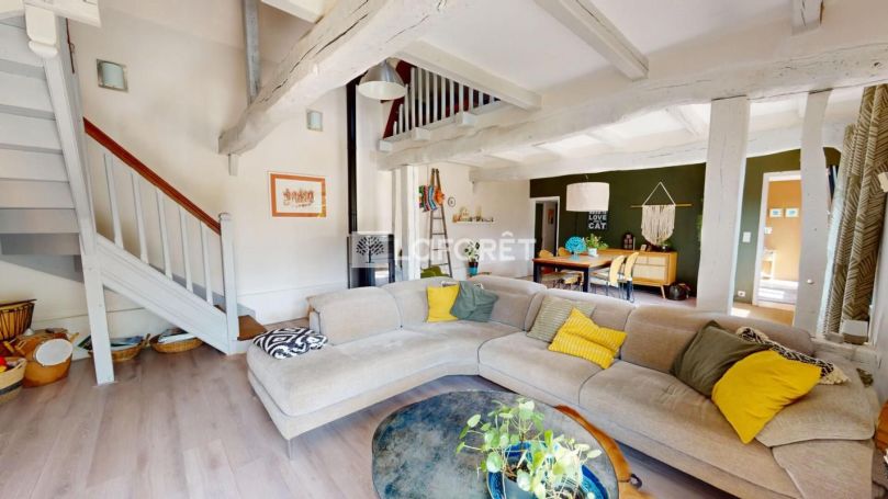 MAISON  CONTEMPORAINE  SAINT LAURENT DE BREVEDENT