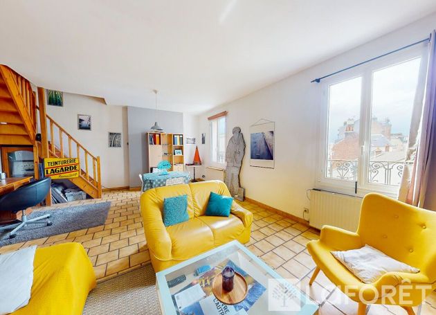 APPARTEMENT DUPLEX T4 80 M2 BORD DE MER LE HAVRE