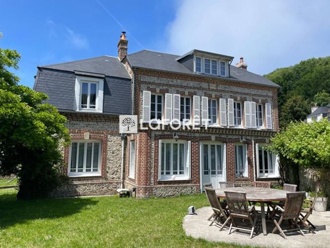 MAISON  CONTEMPORAINE BORD DE MER YPORT
