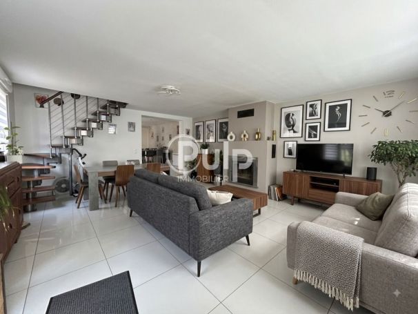 A vendre LONGèRE 6 PIECES 95 M2 HOUDAIN