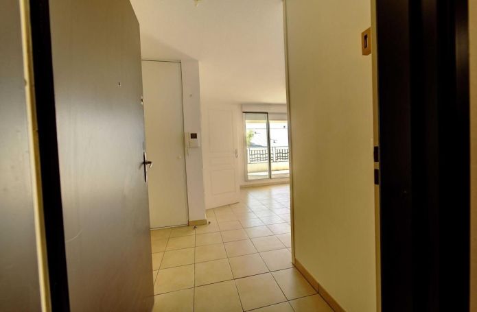 A louer APPARTEMENT T2 43 M2 TERRASSE  BORDEAUX