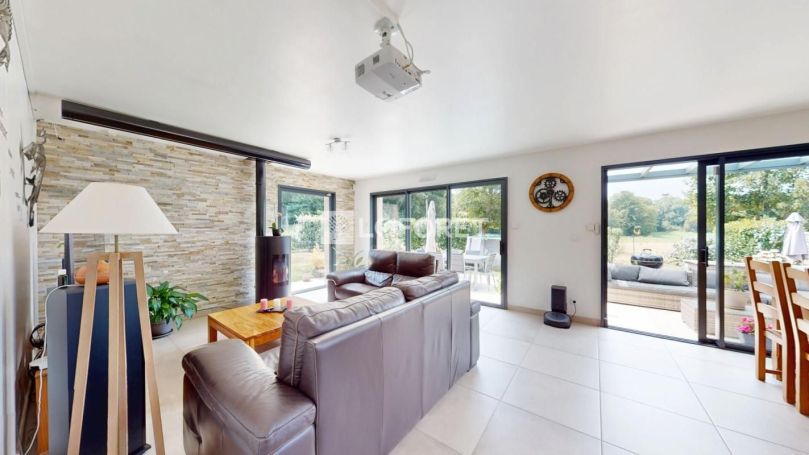 MAISON  CONTEMPORAINE  GOMMERVILLE