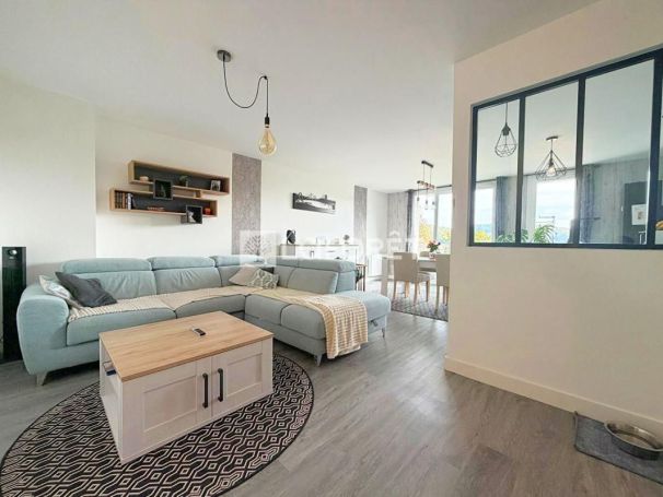 LOFT T5 103 M2  GRUCHET LE VALASSE