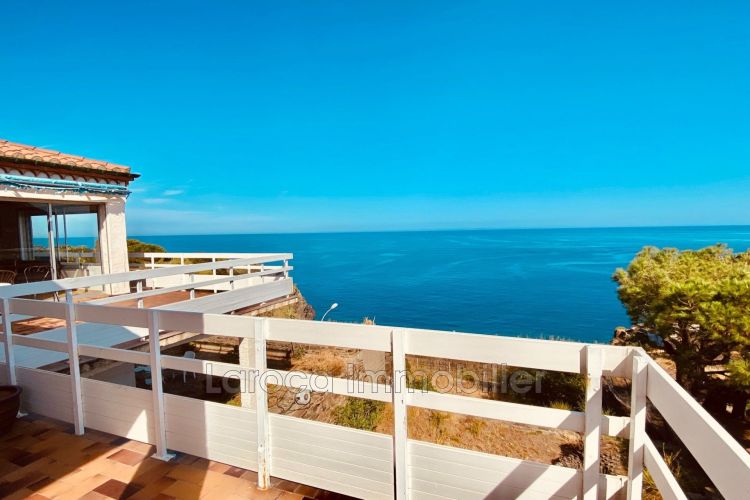 MAISON  4 PIECES 140 M2 PIEDS DANS L'EAU CERBERE