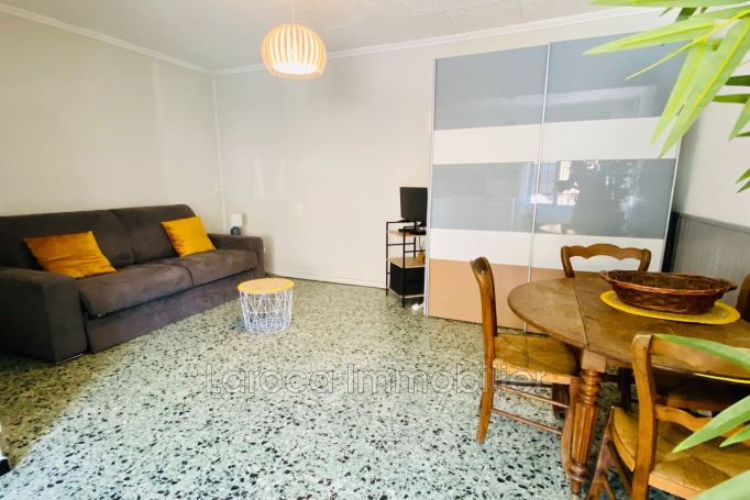 A louer STUDIO  24 M2 BORD DE MER BANYULS SUR MER Centre-ville