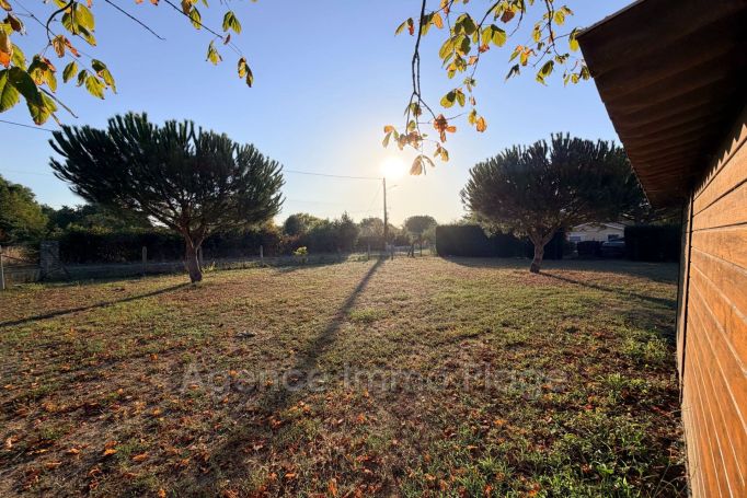 A vendre MAISON  4 PIECES 70 M2 BORD DE MER JAU DIGNAC ET LOIRAC