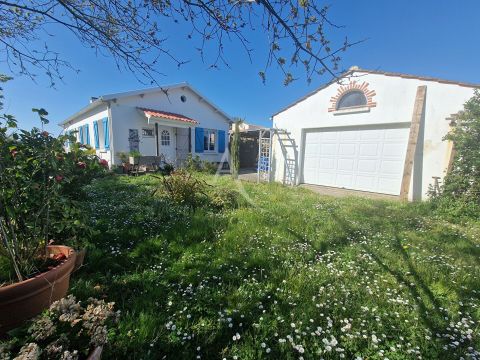 A vendre MAISON 5 PIECES 90 M2 BORD DE MER TALMONT SAINT HILAIRE
