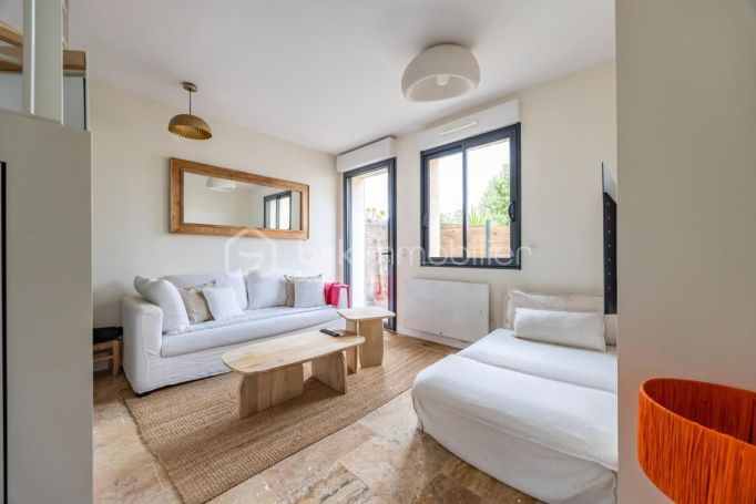 A louer APPARTEMENT DUPLEX T4 77 M2  BORDEAUX