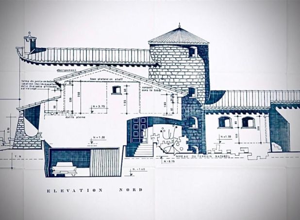 A louer MAISON  6 PIECES 214 M2  MONTPELLIER