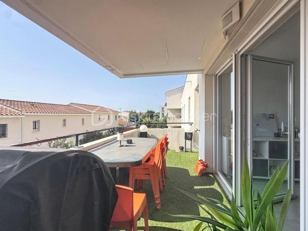 A louer APPARTEMENT T3 64 M2 TERRASSE  COURNONTERRAL