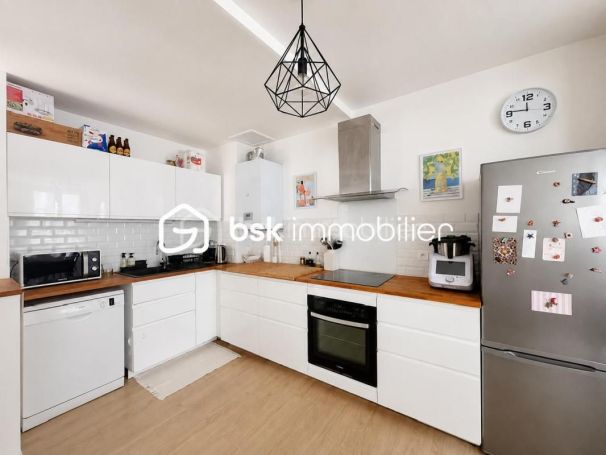 A louer APPARTEMENT T3 63 M2  BAYONNE