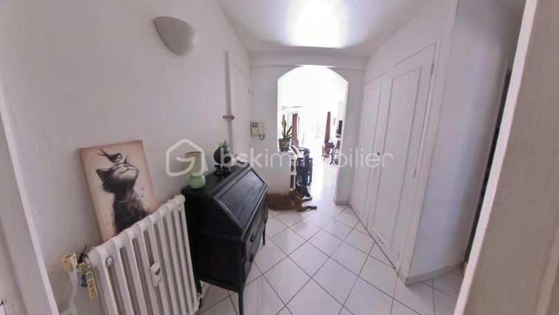 A louer APPARTEMENT T3 65 M2 TERRASSE BORD DE MER ANTIBES
