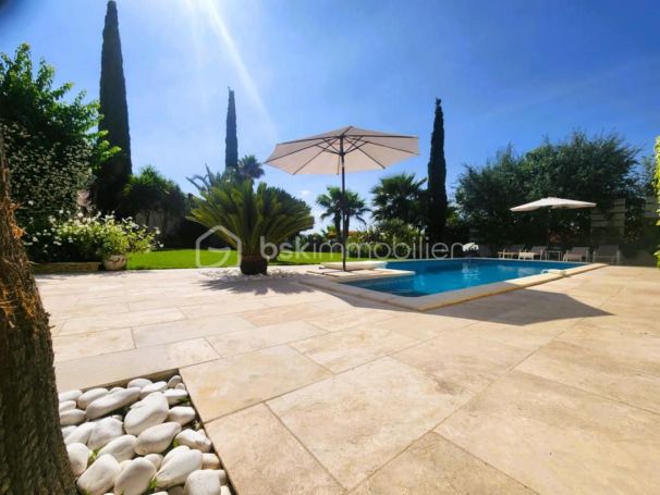 A louer MAISON  5 PIECES 160 M2  TOURBES