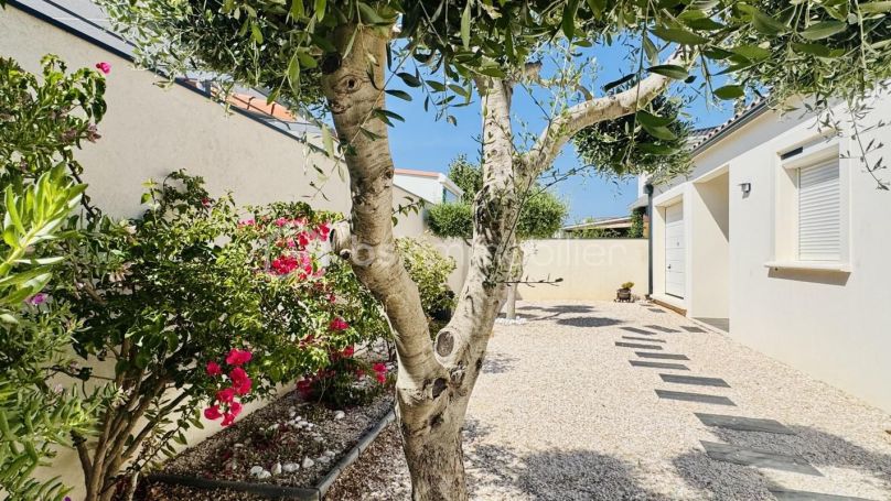 A louer MAISON  5 PIECES 102 M2 BORD DE MER LA PALME