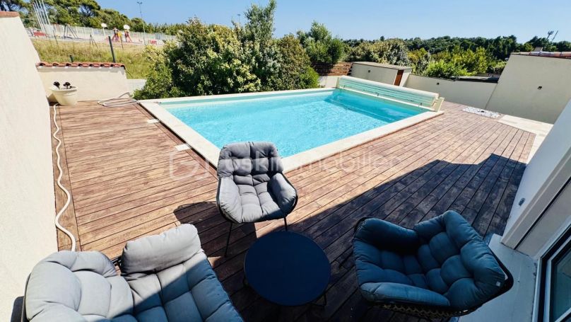A louer MAISON  5 PIECES 102 M2 BORD DE MER LA PALME