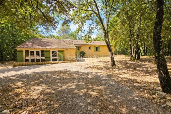 A louer MAISON  5 PIECES 138 M2  FLASSANS SUR ISSOLE