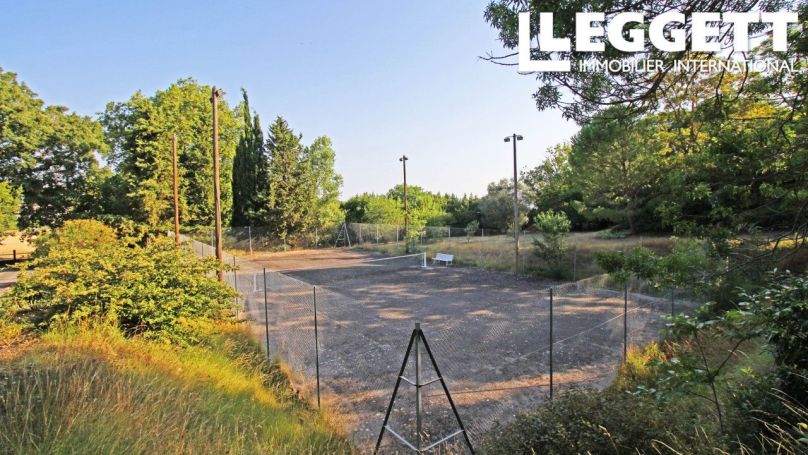 A louer MAISON  6 PIECES 175 M2  LAURAC