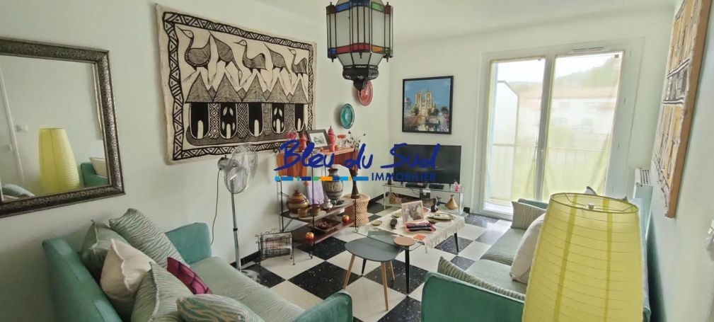 A louer APPARTEMENT T3 75 M2  PRADES