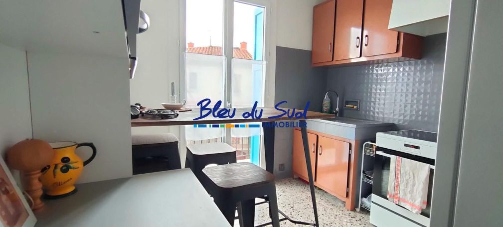 A louer APPARTEMENT T3 75 M2  PRADES