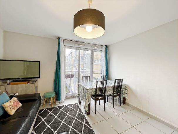 A louer APPARTEMENT T3 65 M2  NANTES
