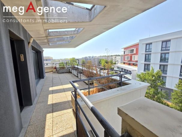 A louer APPARTEMENT DUPLEX DE PRESTIGE T4 127 M2 TERRASSE  CAEN