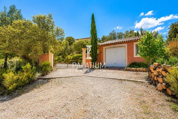 A louer MAISON  6 PIECES 135 M2  SAINT JULIEN