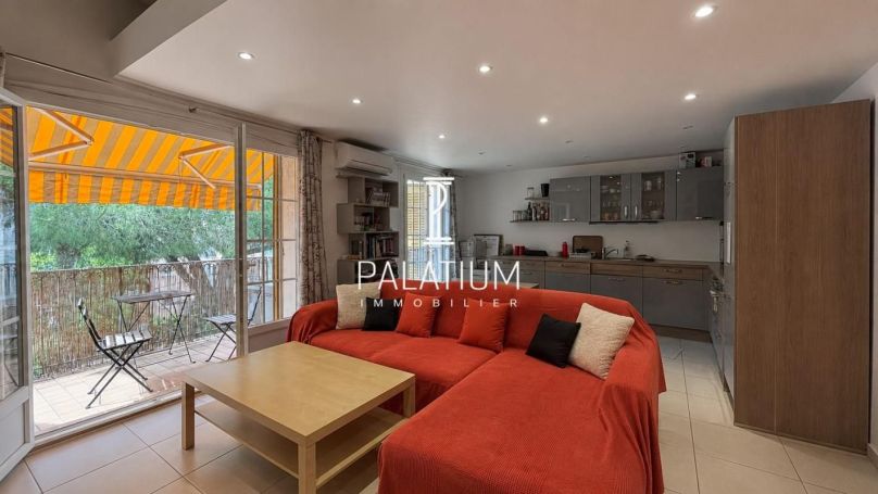 A louer APPARTEMENT T3 47 M2 BORD DE MER SAINT RAPHAEL
