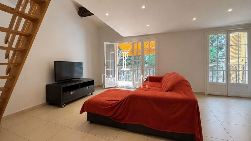 A louer APPARTEMENT T3 47 M2 BORD DE MER SAINT RAPHAEL
