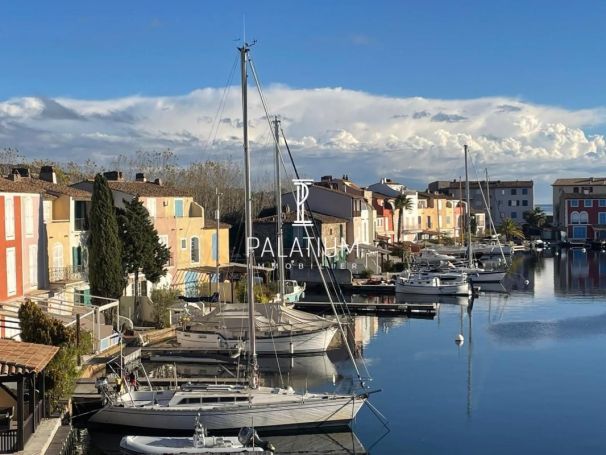A louer APPARTEMENT T5 81 M2 BORD DE MER GRIMAUD