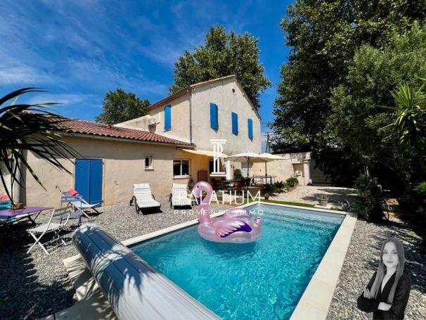 A louer MAISON  DE MAîTRE  EYGUIERES
