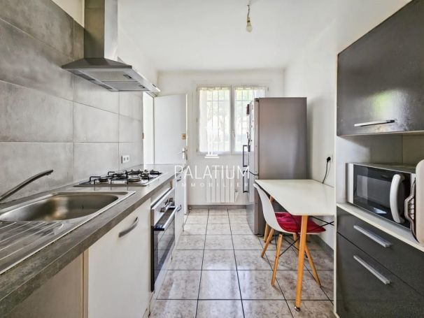A louer APPARTEMENT T3 56 M2  AIX EN PROVENCE