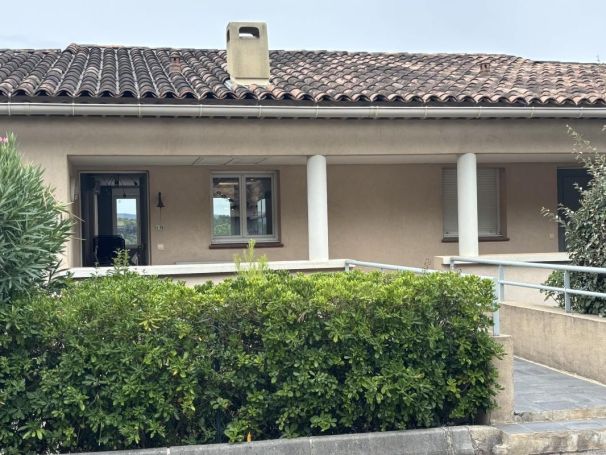 APPARTEMENT T3 68 M2 TERRASSE  LORGUES