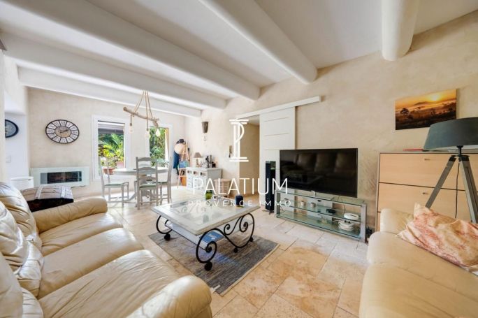 A louer APPARTEMENT T4 90 M2  AIX EN PROVENCE