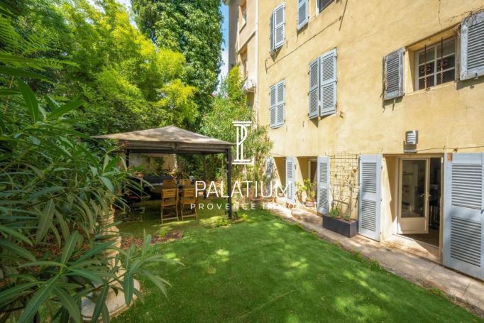 A louer APPARTEMENT T4 90 M2  AIX EN PROVENCE