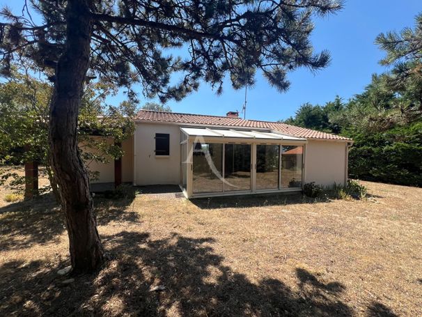 A vendre MAISON  3 PIECES 65 M2 BORD DE MER LONGEVILLE SUR MER