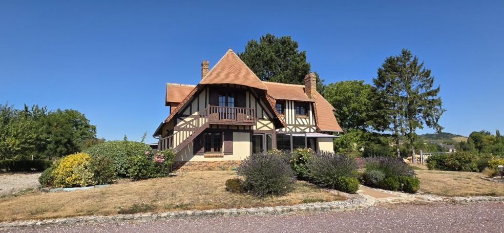 A vendre MAISON DE MAîTRE SAINT VAASAINT D EQUIQUEVILLE