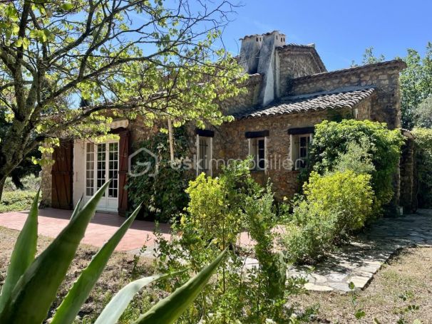 A louer MAISON  6 PIECES 169 M2  SAINT PAUL EN FORET