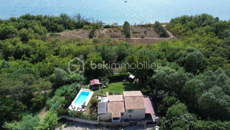 A vendre MAISON  5 PIECES 105 M2 BORD DE MER SAINT CHAMAS