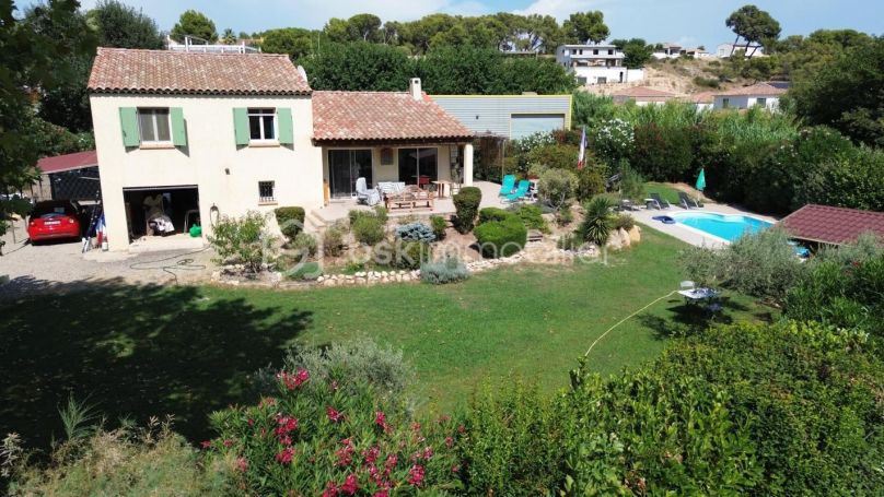 A vendre MAISON  5 PIECES 105 M2 BORD DE MER SAINT CHAMAS
