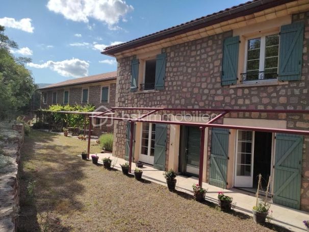 A louer MAISON  DE MAîTRE  CLERMONT L HERAULT