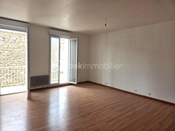A louer APPARTEMENT T3 65 M2 BORD DE MER SETE